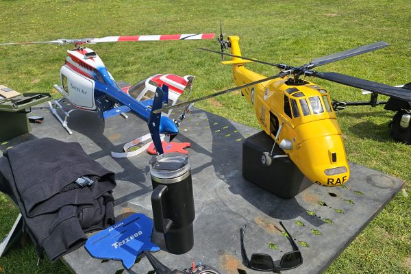 Had a great morning with these 2, sun was out, the sky was blue, both flew without fault. The Wessex has such a great scale feel and view in the air.